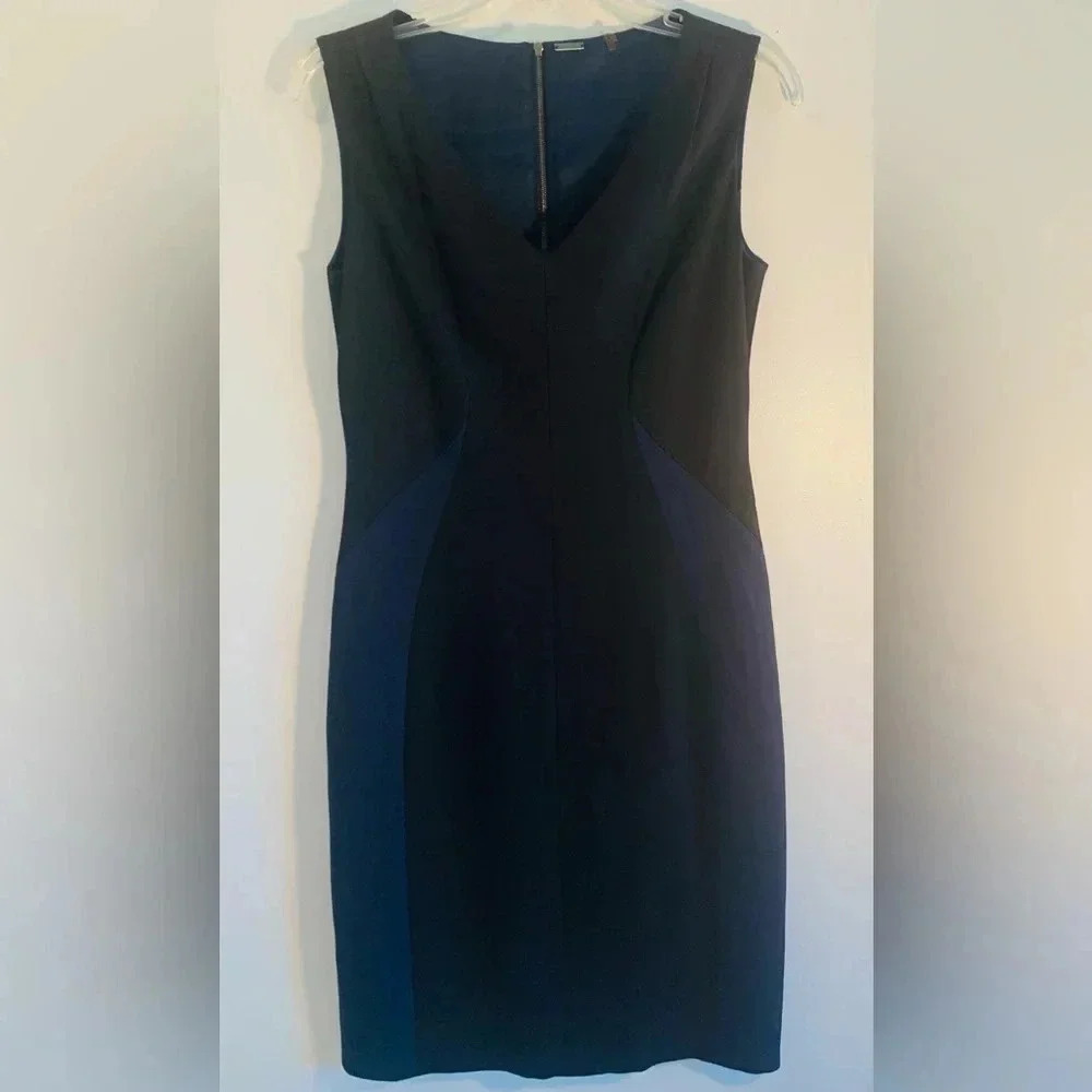 Tahari Navy Blue and Black Colorblock Layered Exposed Back Zipper Dress Size 4